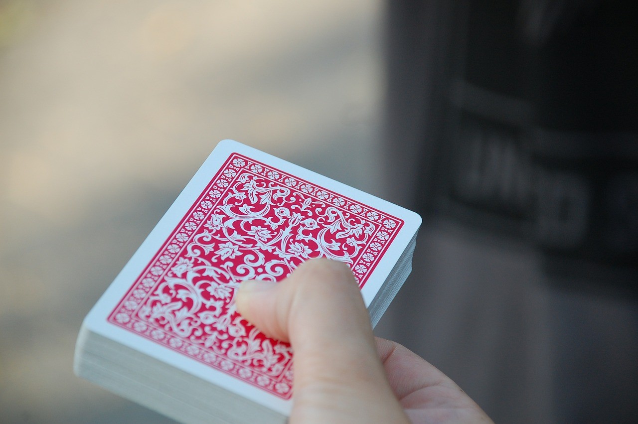 Conseils pour appliquer aisément les règles du jeu de la belote