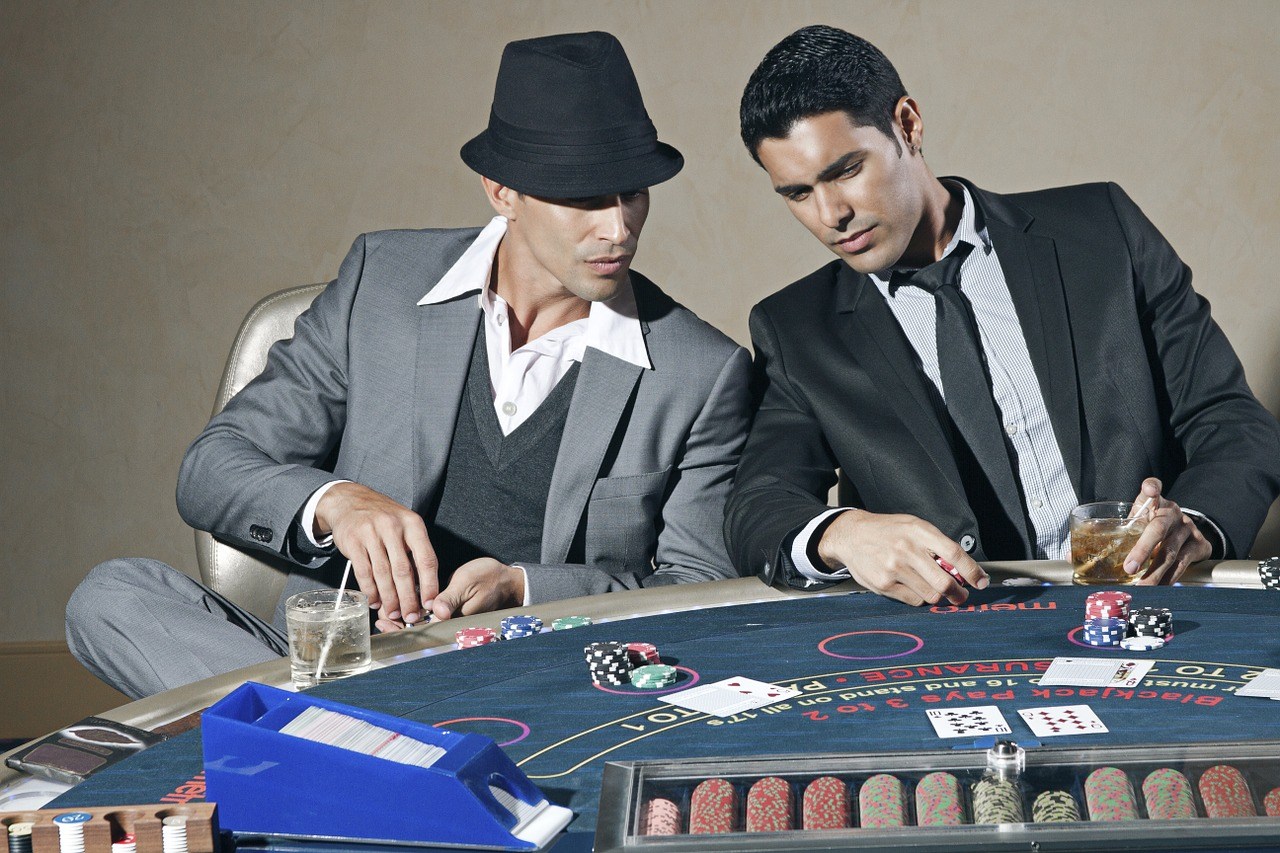 Connaître les règles basiques du poker